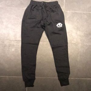 *NWOT*Eyeconic Sweatpant Joggers